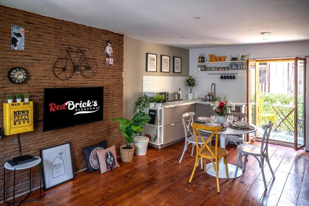 Ferienwohnung Redbrick'S Bergerac, Au Coeur Du Centre Historique Exterior foto